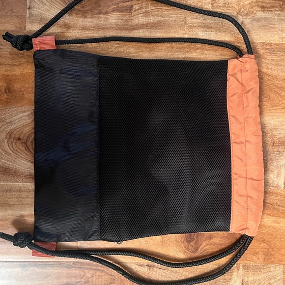 Texas Longhorns sprint backpack with drawstring shoulder straps - Picture 2 of 4